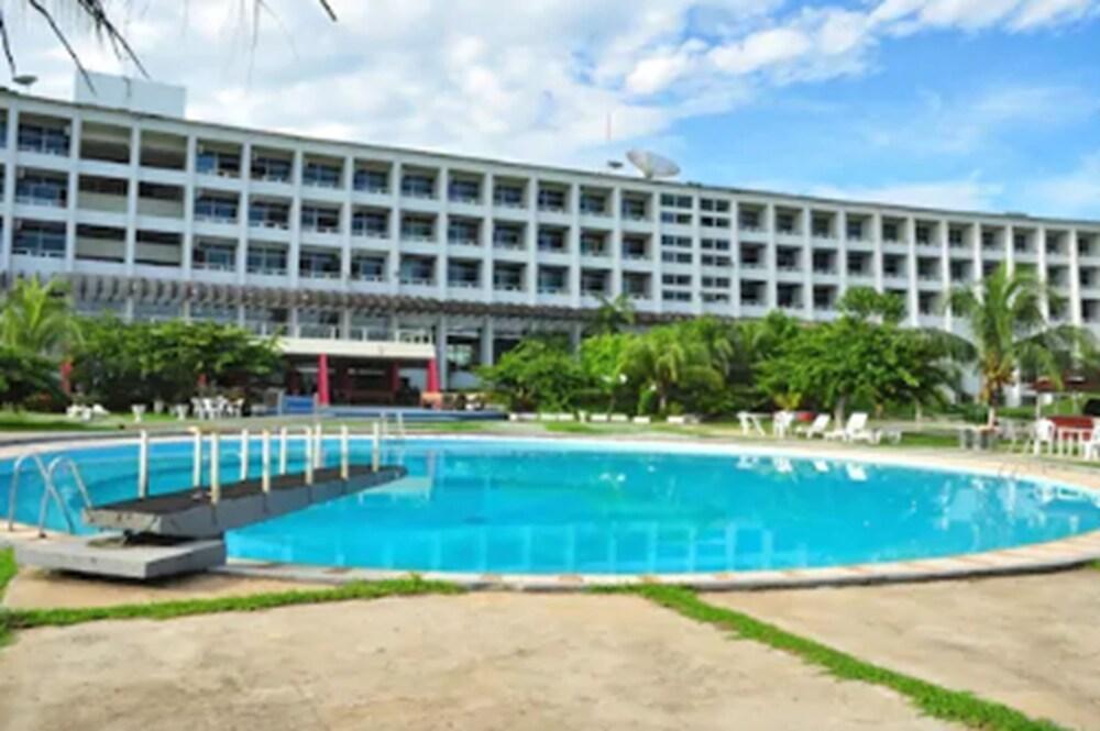 Barrudada Tropical Hotel Santarém Exterior foto